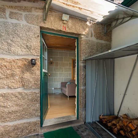 Casa Rustica T2 Com Salamandra E Cozinha - Seia - Serra Da Estrela - Casa Do Loureiro II Buitenkant foto
